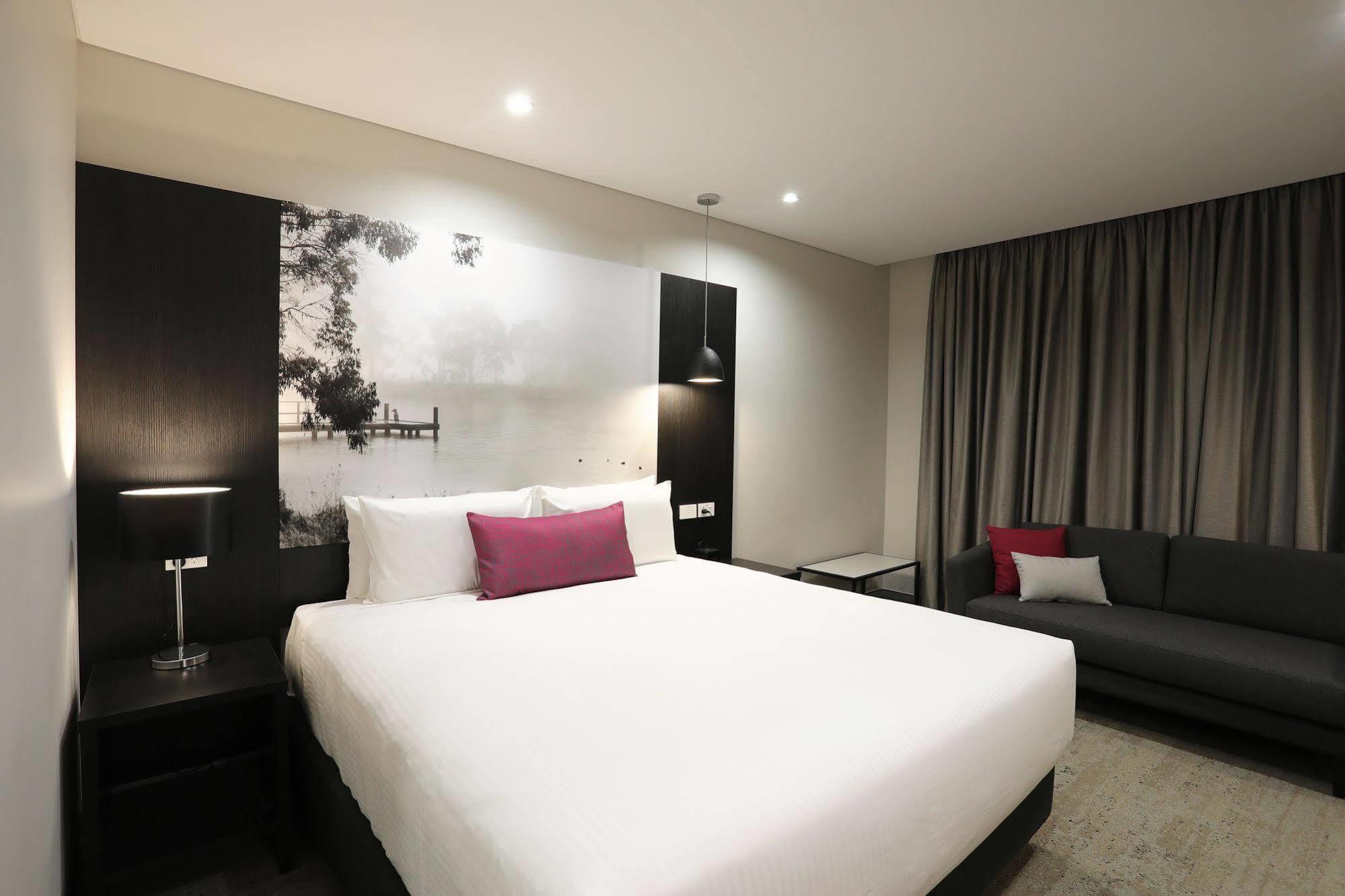 Mercure Tamworth Zewnętrze zdjęcie